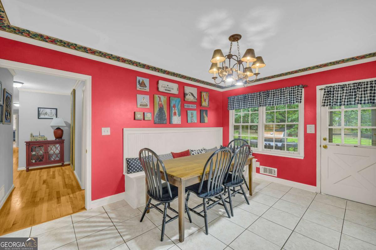 Athens, Georgia, 30606, United States, 5 Bedrooms Bedrooms, ,3 BathroomsBathrooms,Residential,For Sale,1896838