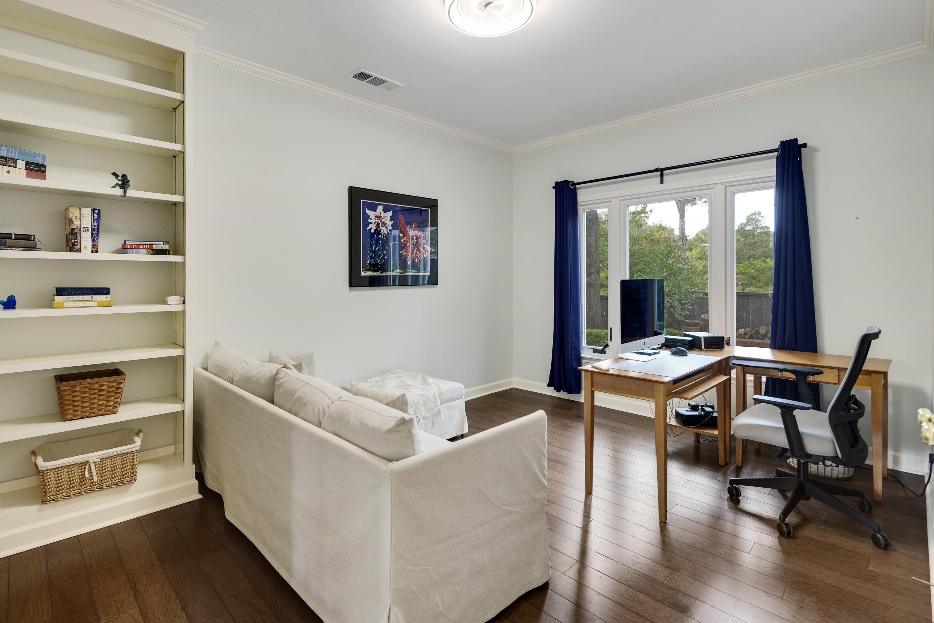 Memphis, Tennessee, 38117, United States, 4 Bedrooms Bedrooms, ,3 BathroomsBathrooms,Residential,For Sale,1972441