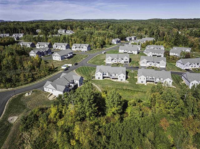 Epping, New Hampshire, 03042, United States, 2 Bedrooms Bedrooms, ,2 BathroomsBathrooms,Residential,For Sale,1955207