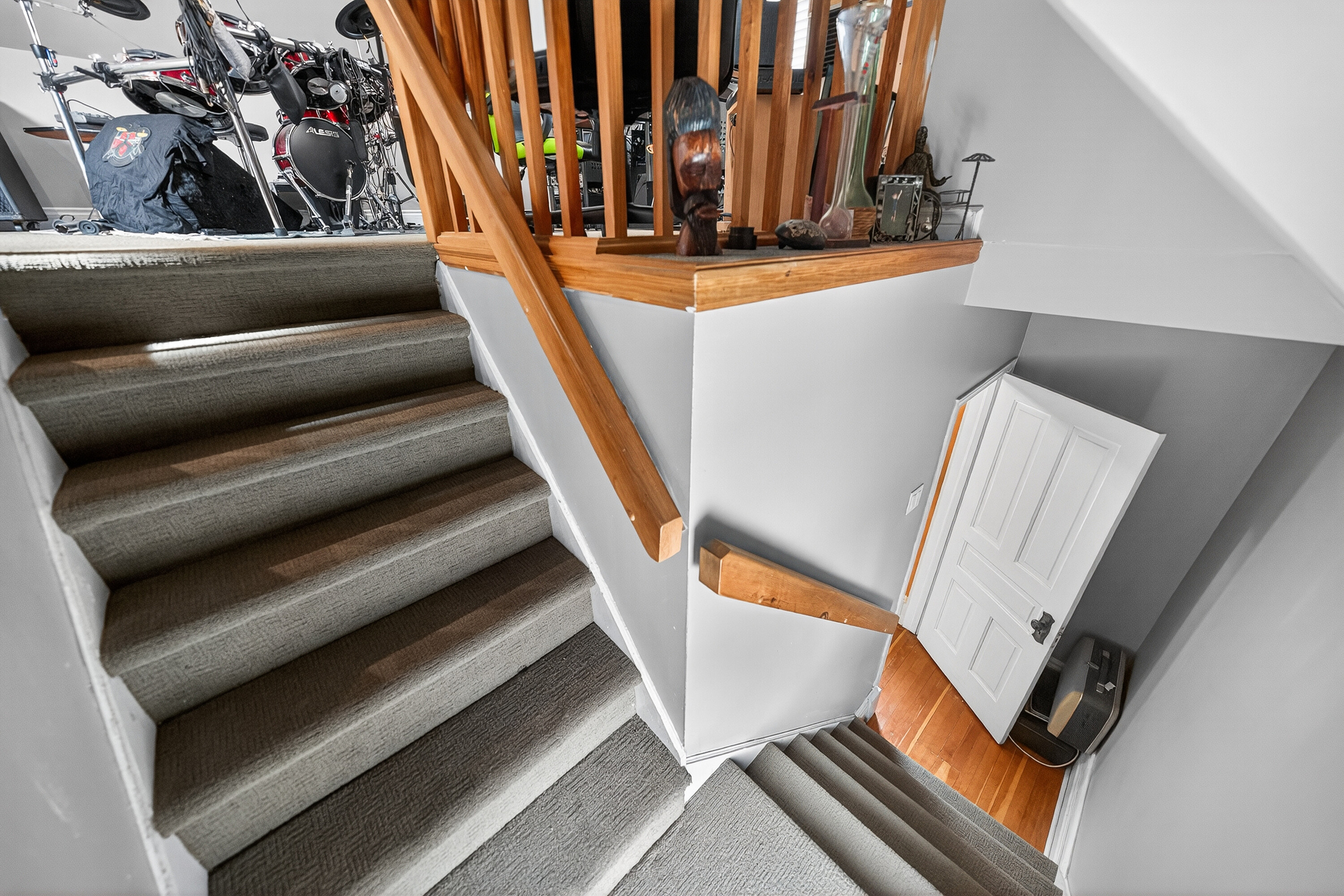  Charming Kitchener Home - 物件實景