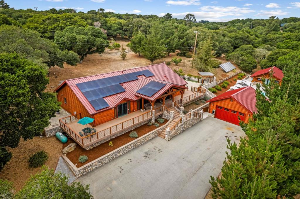 Salinas, California, 93907, United States, 3 Bedrooms Bedrooms, ,4 BathroomsBathrooms,Residential,For Sale,1974769