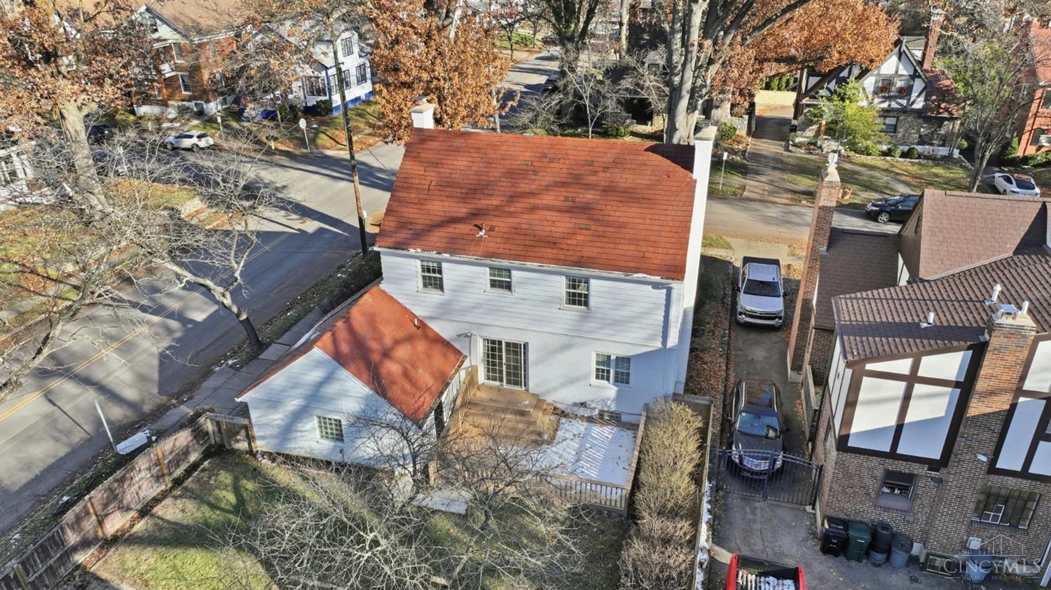 Cincinnati, Ohio, 45209, United States, 3 Bedrooms Bedrooms, ,4 BathroomsBathrooms,Residential,For Sale,2003338