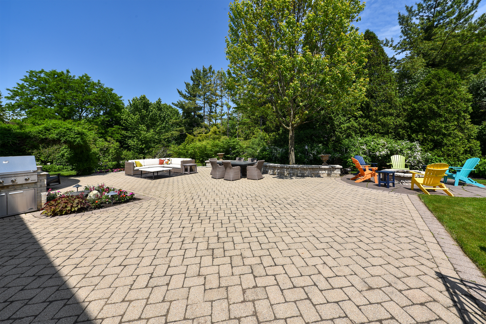 Inverness, Illinois, 60067, United States, 6 Bedrooms Bedrooms, ,10 BathroomsBathrooms,Residential,For Sale,1980609