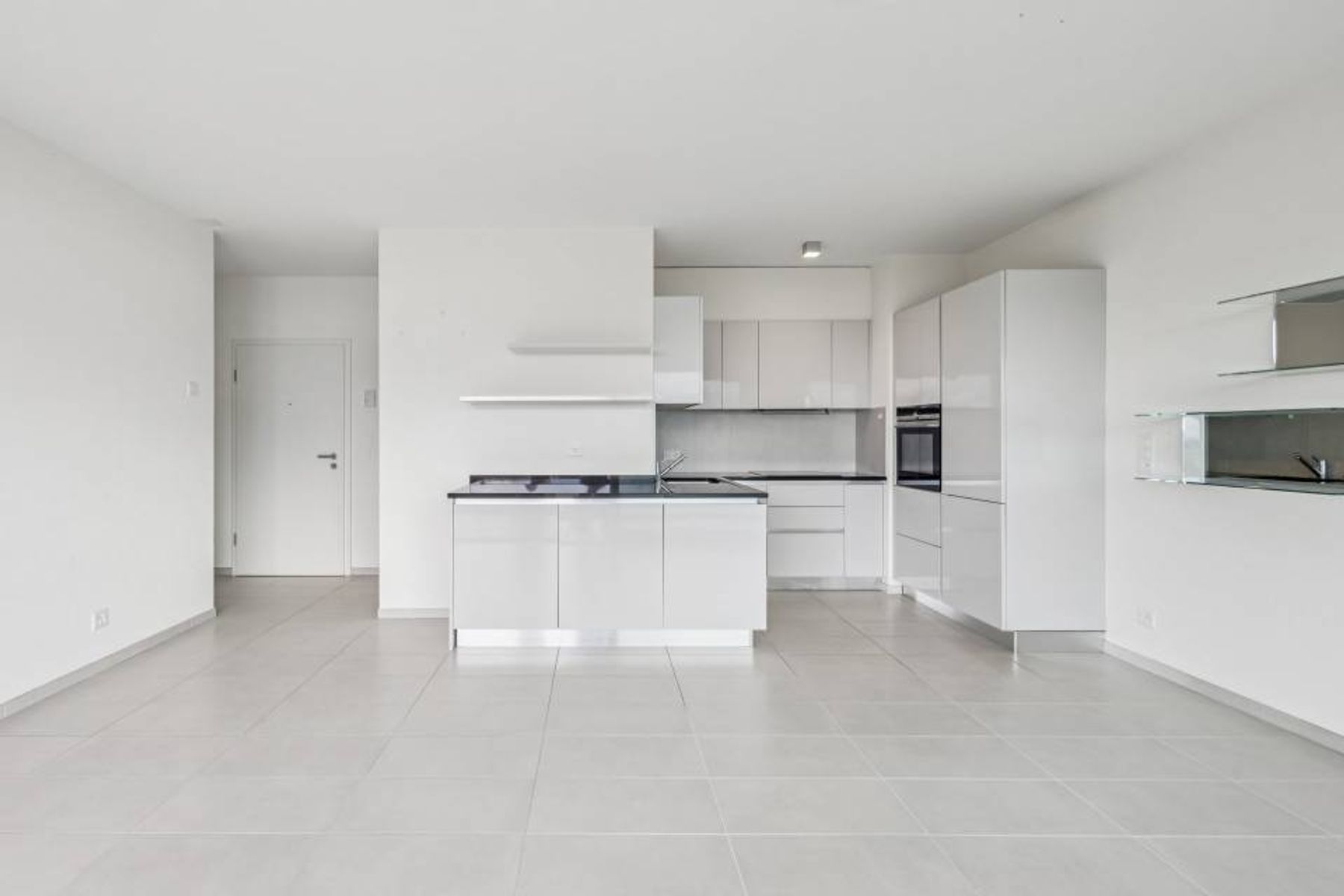  2-bedroom apartment with lake view and excellent location. - 物件實景