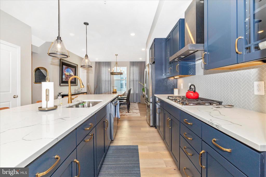 Frederick, Maryland, 21701, United States, 4 Bedrooms Bedrooms, ,4 BathroomsBathrooms,Residential,For Sale,2005194