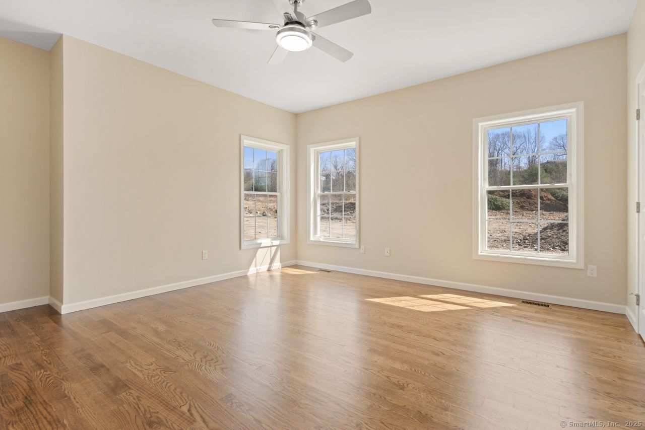 Bristol, Connecticut, 06010, United States, 3 Bedrooms Bedrooms, ,2 BathroomsBathrooms,Residential,For Sale,1926170