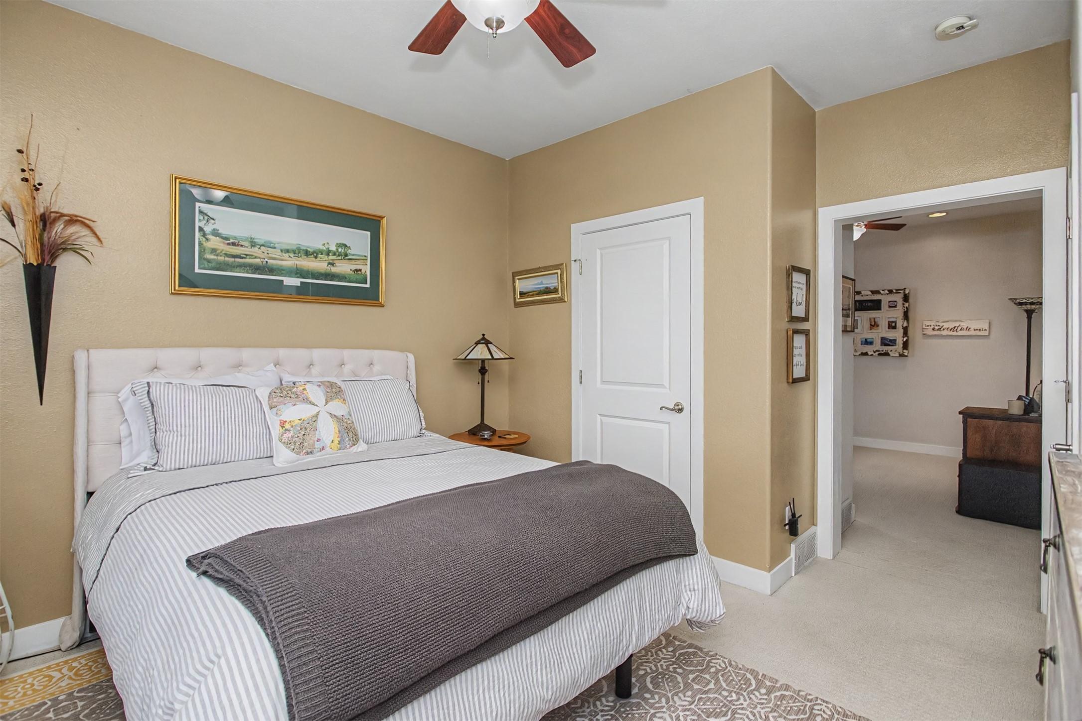 Maxwell, Iowa, 50161, United States, 2 Bedrooms Bedrooms, ,2 BathroomsBathrooms,Residential,For Sale,2037960