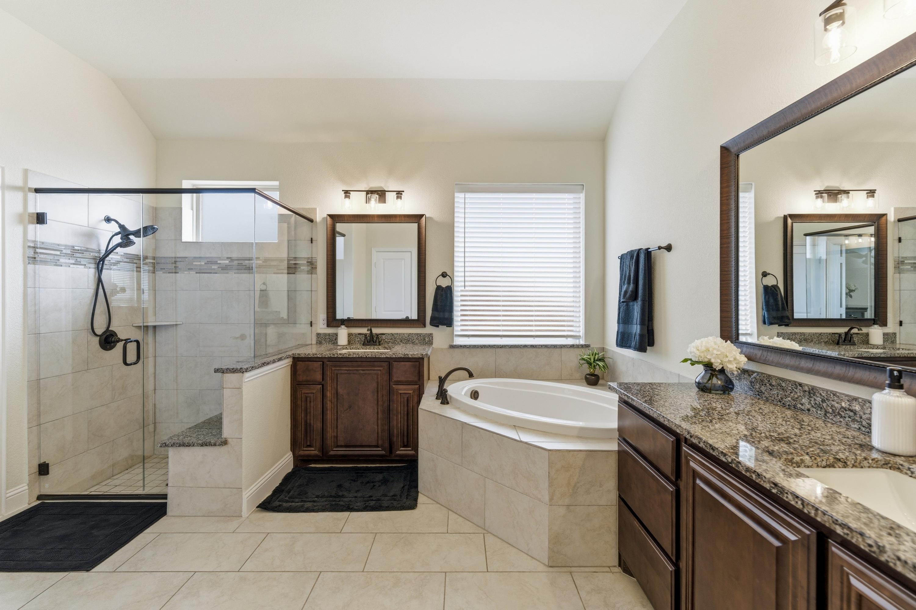  12504 Panther Creek Drive, Godley, TX, 76044 - 物件實景