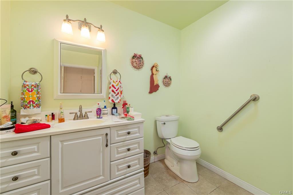 La Verne, California, 91750, United States, 3 Bedrooms Bedrooms, ,3 BathroomsBathrooms,Residential,For Sale,1878252