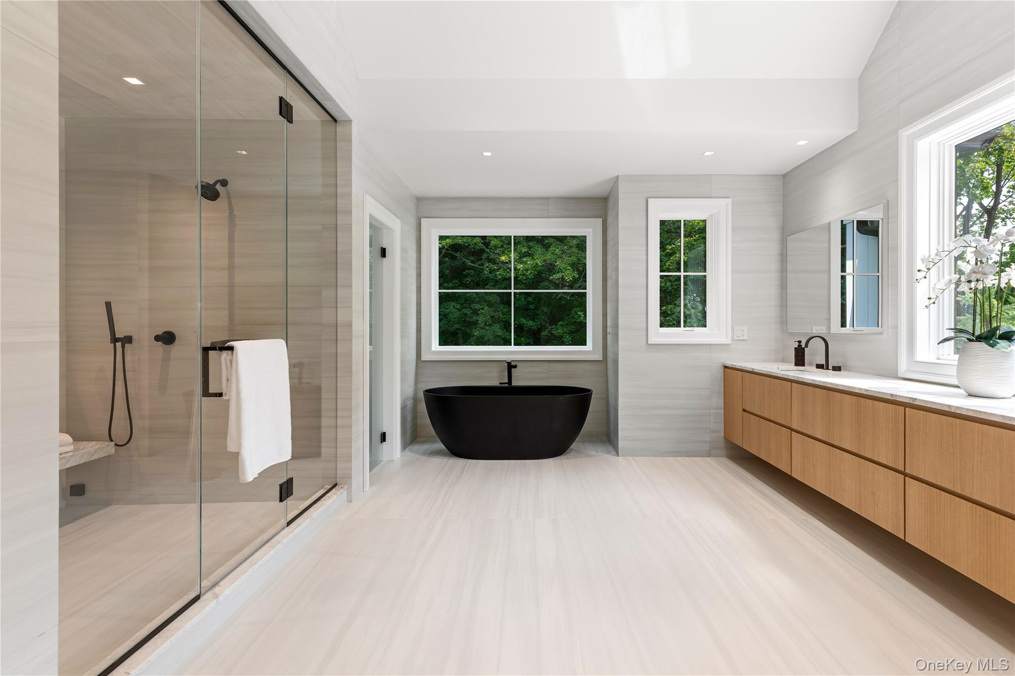  110 Dogwood Avenue, Roslyn Harbor, NY, 11576 - 物件實景