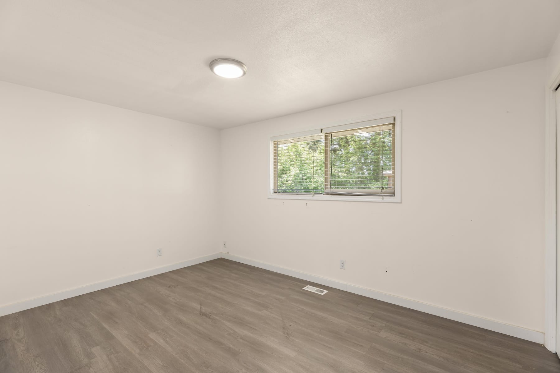  4815 SW 202ND AVE Beaverton, OR 97078 - 物件實景