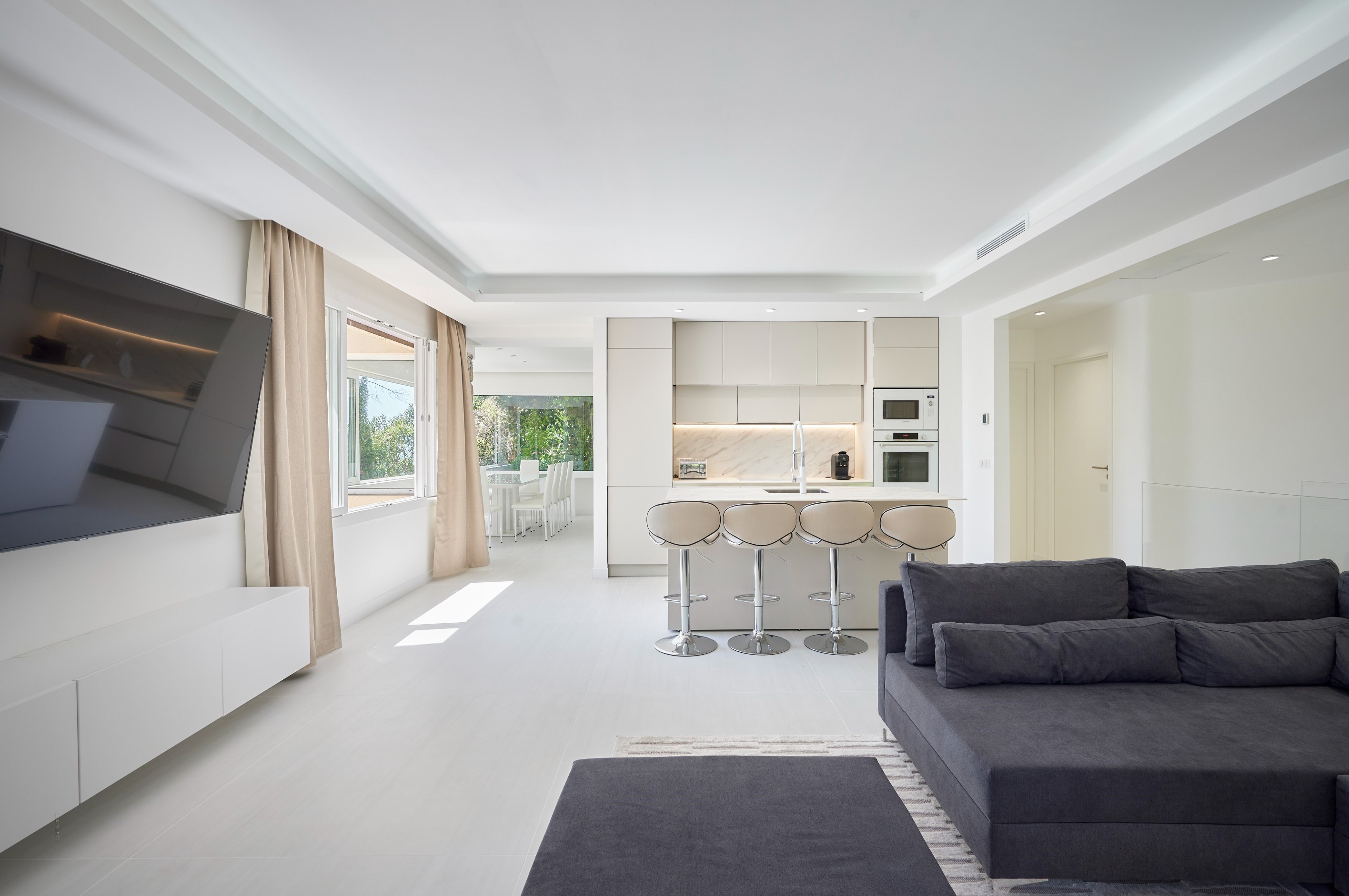  Mougins - Stunning Renovated Villa with a Glimpse of the Sea - 物件實景