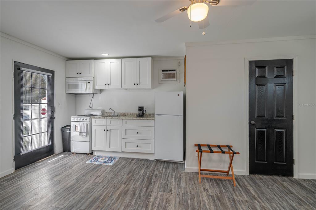 Winter Haven, Florida, 33880, United States, 4 Bedrooms Bedrooms, ,2 BathroomsBathrooms,Residential,For Sale,1954877