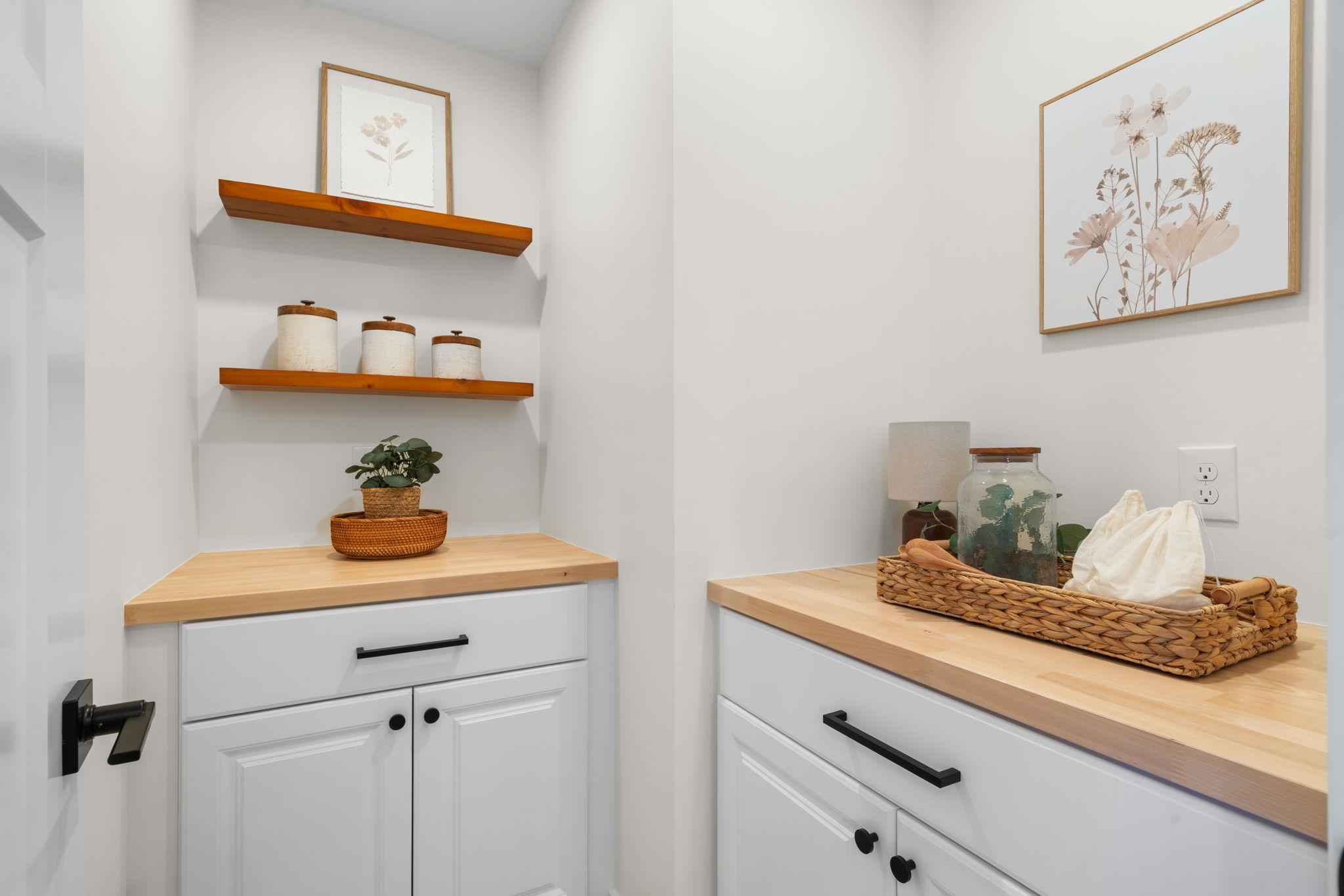 Londonderry, New Hampshire, 03053, United States, ,Residential,For Sale,1989120