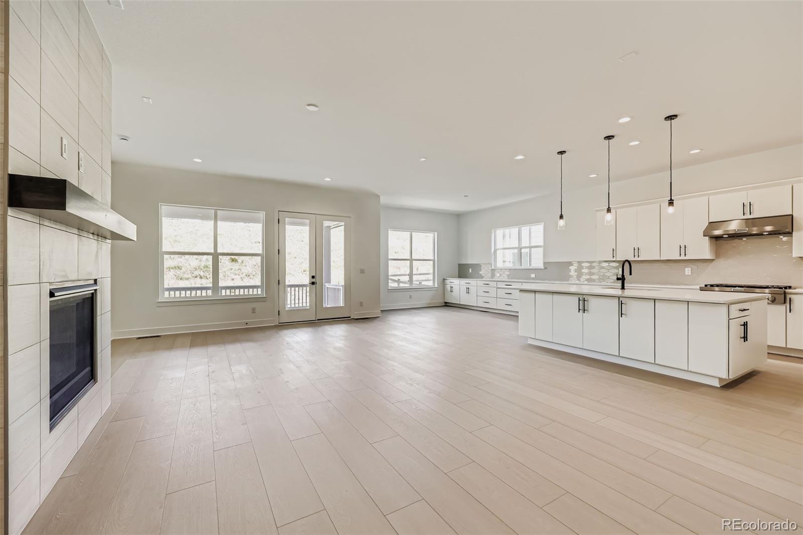 Castle Rock, Colorado, 80104, United States, 2 Bedrooms Bedrooms, ,2 BathroomsBathrooms,Residential,For Sale,1902187