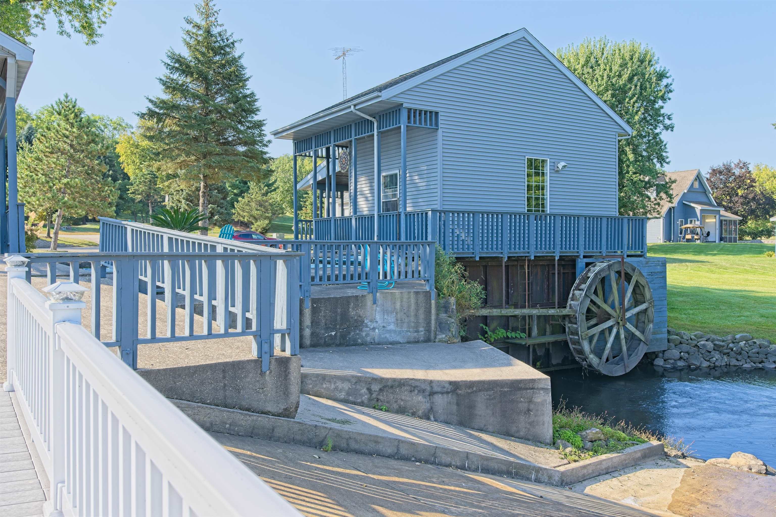 Rio, Wisconsin, 53960, United States, 3 Bedrooms Bedrooms, ,3 BathroomsBathrooms,Residential,For Sale,1976824