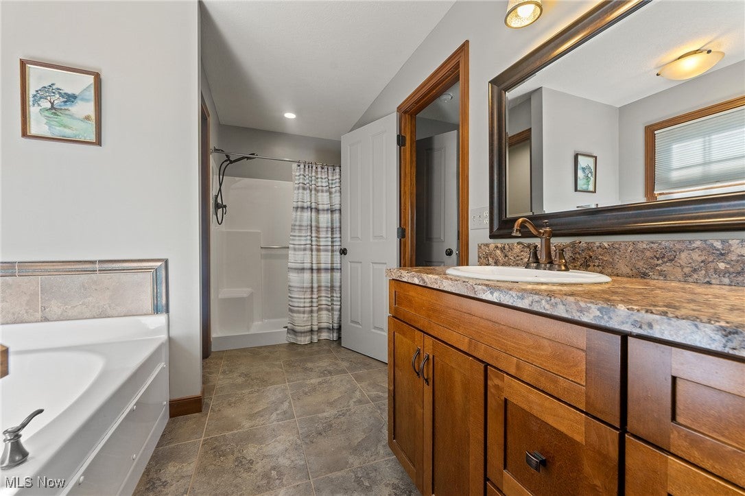 Poland, Ohio, 44514, United States, 4 Bedrooms Bedrooms, ,3 BathroomsBathrooms,Residential,For Sale,2009287