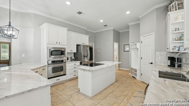 Spring Branch, Texas, 78070, United States, 4 Bedrooms Bedrooms, ,3 BathroomsBathrooms,Residential,For Sale,1881822