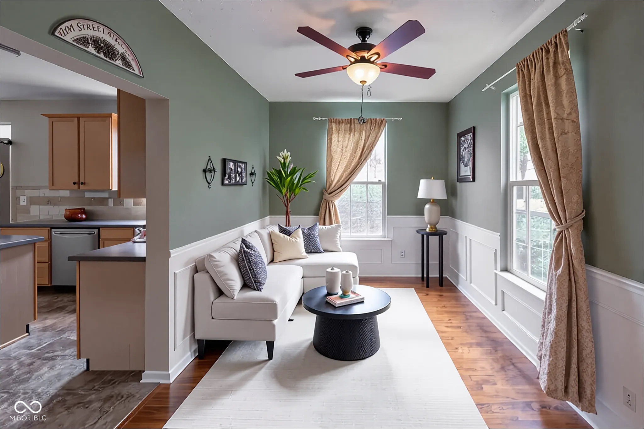 Carmel, Indiana, 46033, United States, 4 Bedrooms Bedrooms, ,4 BathroomsBathrooms,Residential,For Sale,1975371