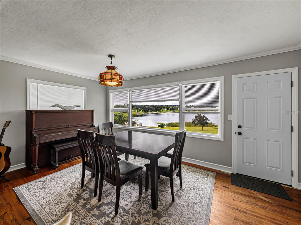 Lake Wales, Florida, 33898, United States, 3 Bedrooms Bedrooms, ,2 BathroomsBathrooms,Residential,For Sale,1950388