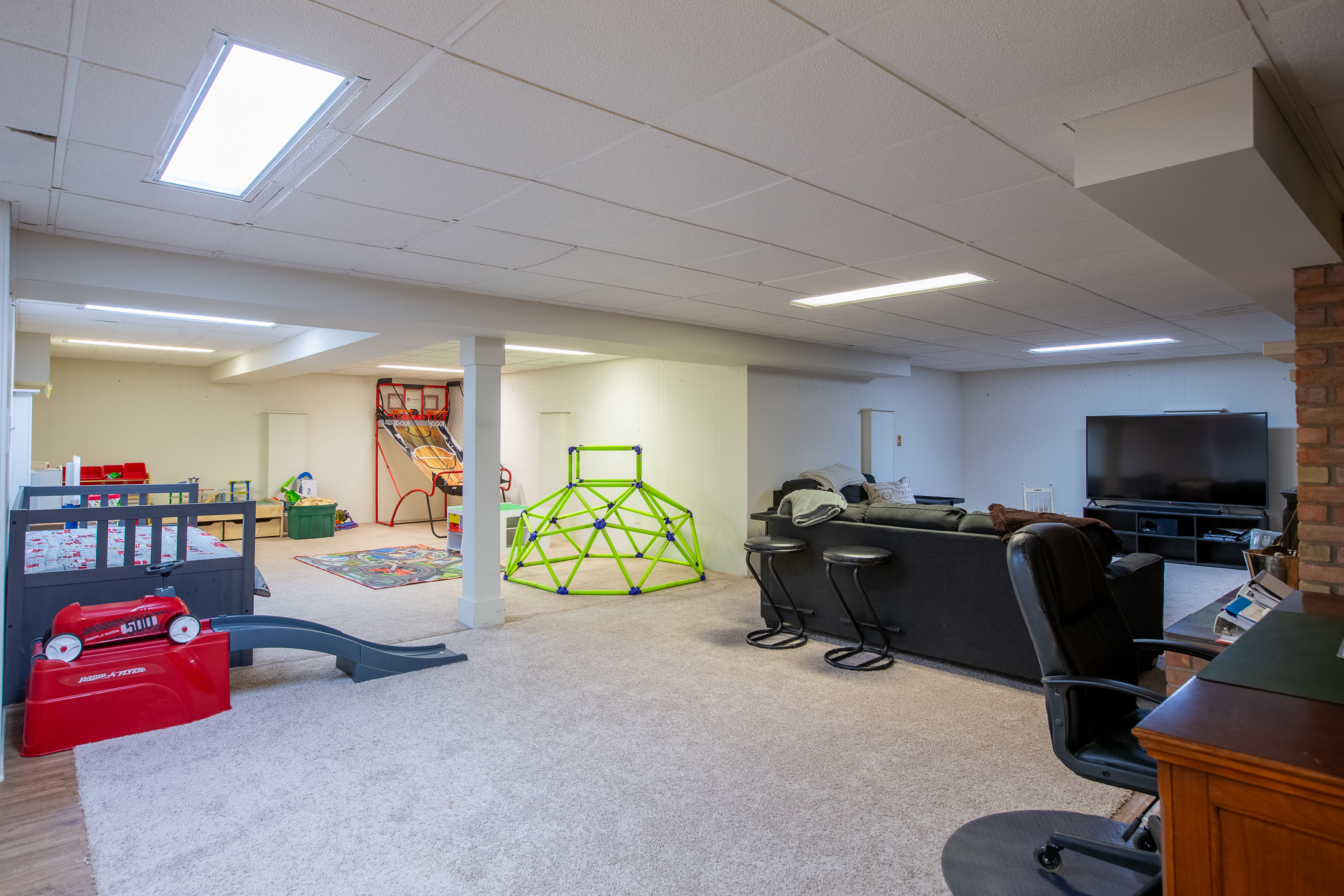 Grand Blanc, Michigan, 48439, United States, 3 Bedrooms Bedrooms, ,3 BathroomsBathrooms,Residential,For Sale,1982628