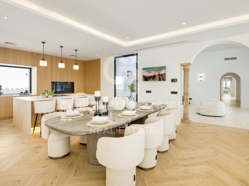 Benahavís, Andalusia, ES, 5 Bedrooms Bedrooms, ,5 BathroomsBathrooms,Residential,For Sale,1768656
