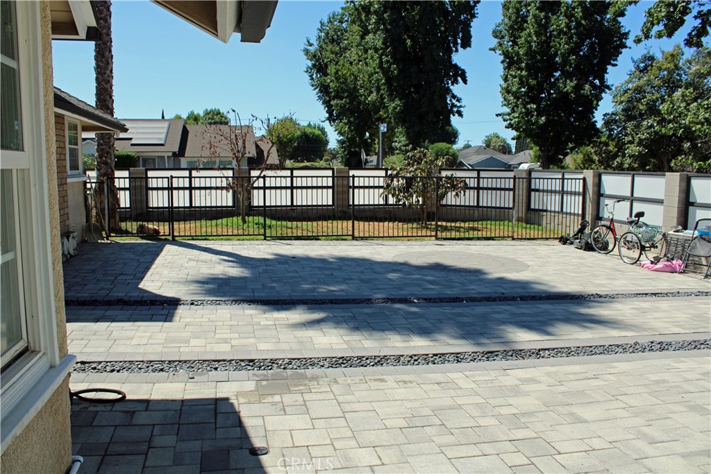 North Hills, California, 91343, United States, 4 Bedrooms Bedrooms, ,3 BathroomsBathrooms,Residential,For Sale,1990989