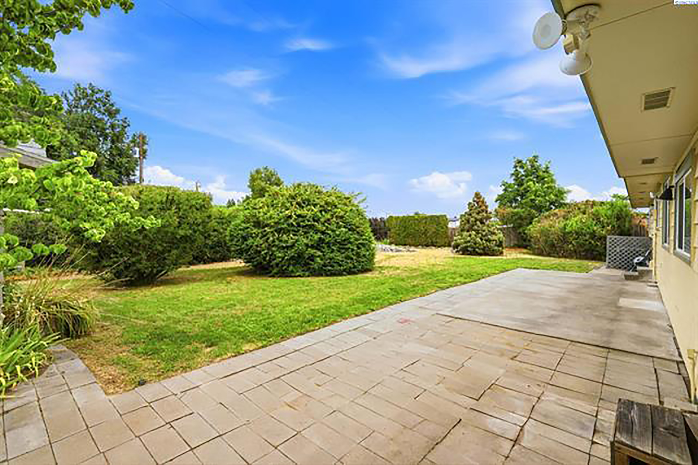  Build Instant Equity in a Peaceful Nieghborhood - 物件實景