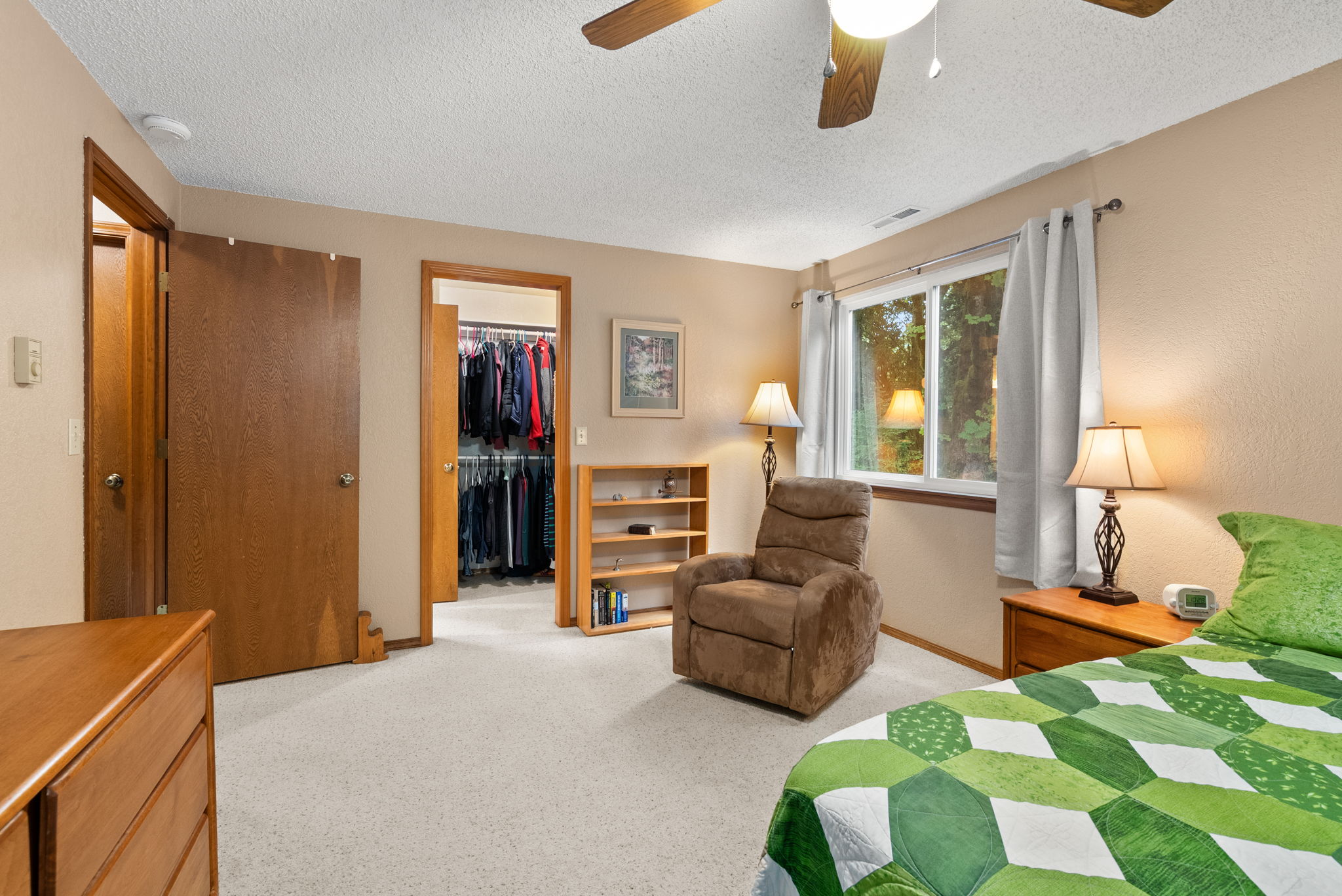  6607 Foster Drive SW - 物件實景