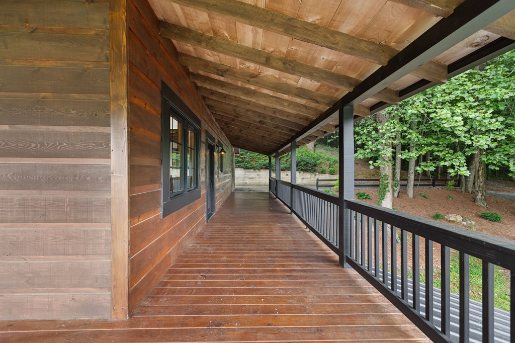 Blue Ridge, Georgia, 30513, United States, 3 Bedrooms Bedrooms, ,3 BathroomsBathrooms,Residential,For Sale,1974409