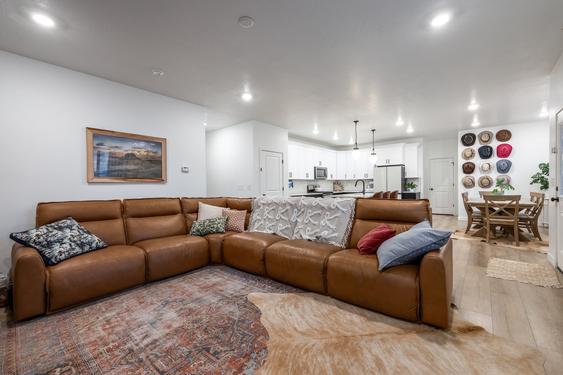  Better Than New Construction in Eagle Mountain, 2-Story with Finished Basement - 物件實景