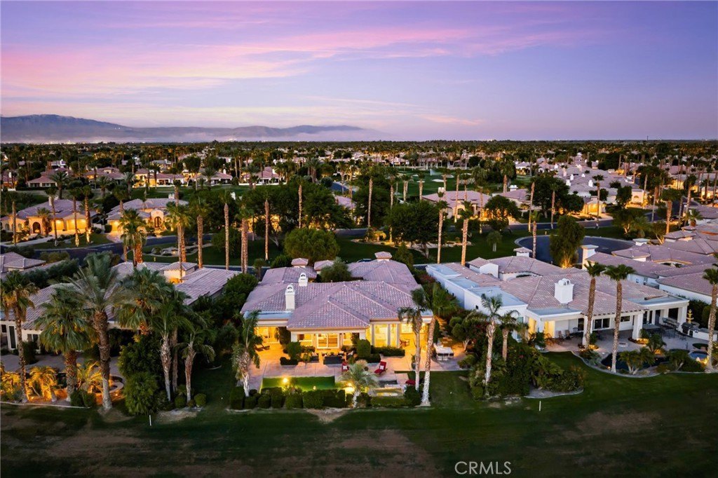 La Quinta, California, 92253, United States, 4 Bedrooms Bedrooms, ,4 BathroomsBathrooms,Residential,For Sale,1974017