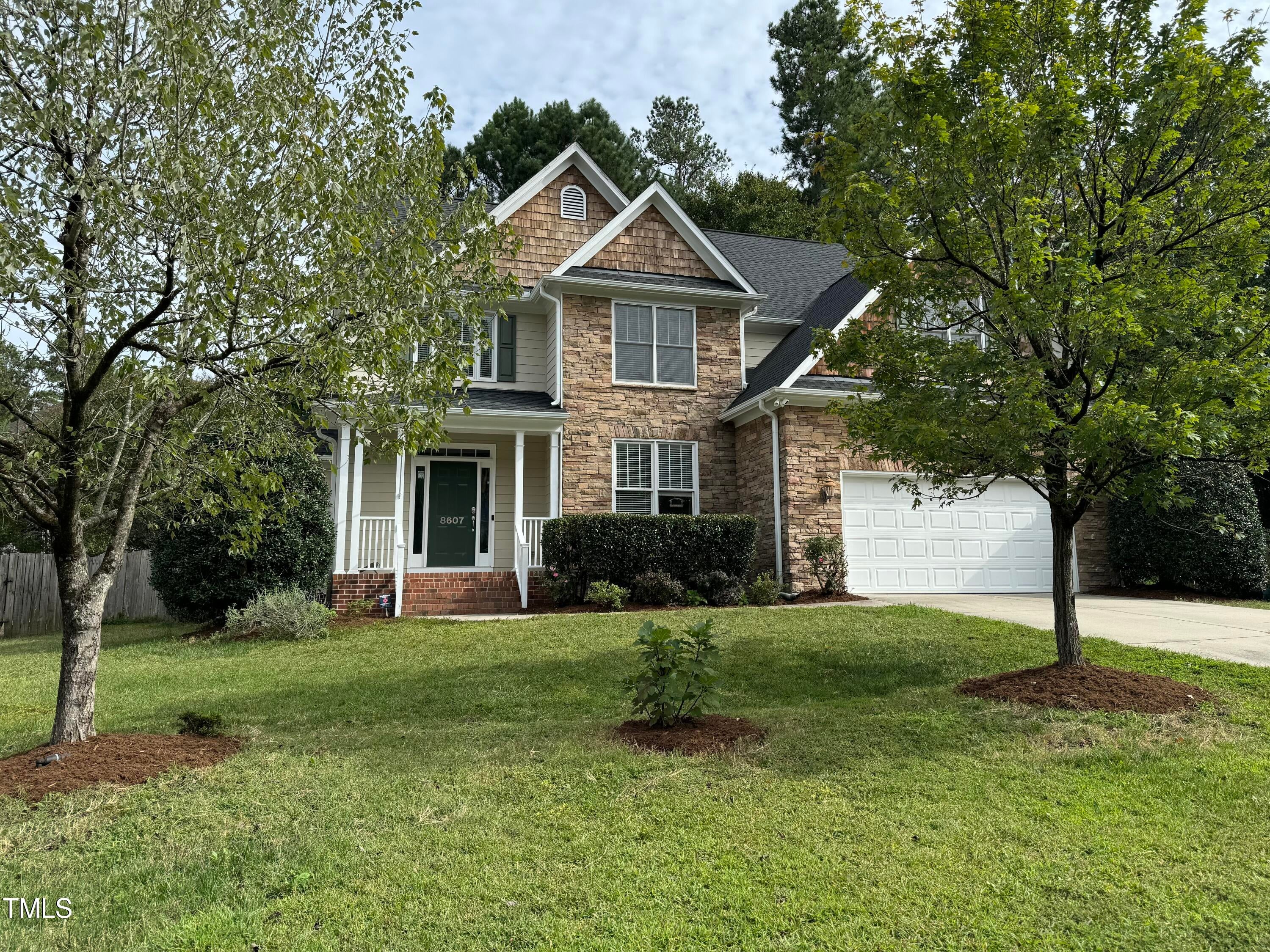 8607 Eagle View Drive, Durham, North Carolina, 27713, United States, 3 Bedrooms Bedrooms, ,3 BathroomsBathrooms,Residential,For Sale,8607 Eagle View Drive,1625950