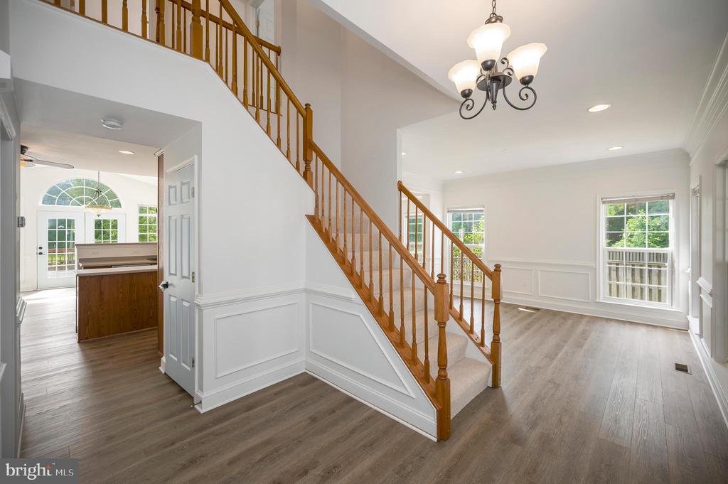 Bealeton, Virginia, 22712, United States, 6 Bedrooms Bedrooms, ,4 BathroomsBathrooms,Residential,For Sale,1916093