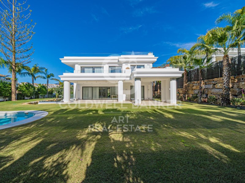 Marbella, Andalusia, ES, 6 Bedrooms Bedrooms, ,6 BathroomsBathrooms,Residential,For Sale,1898329