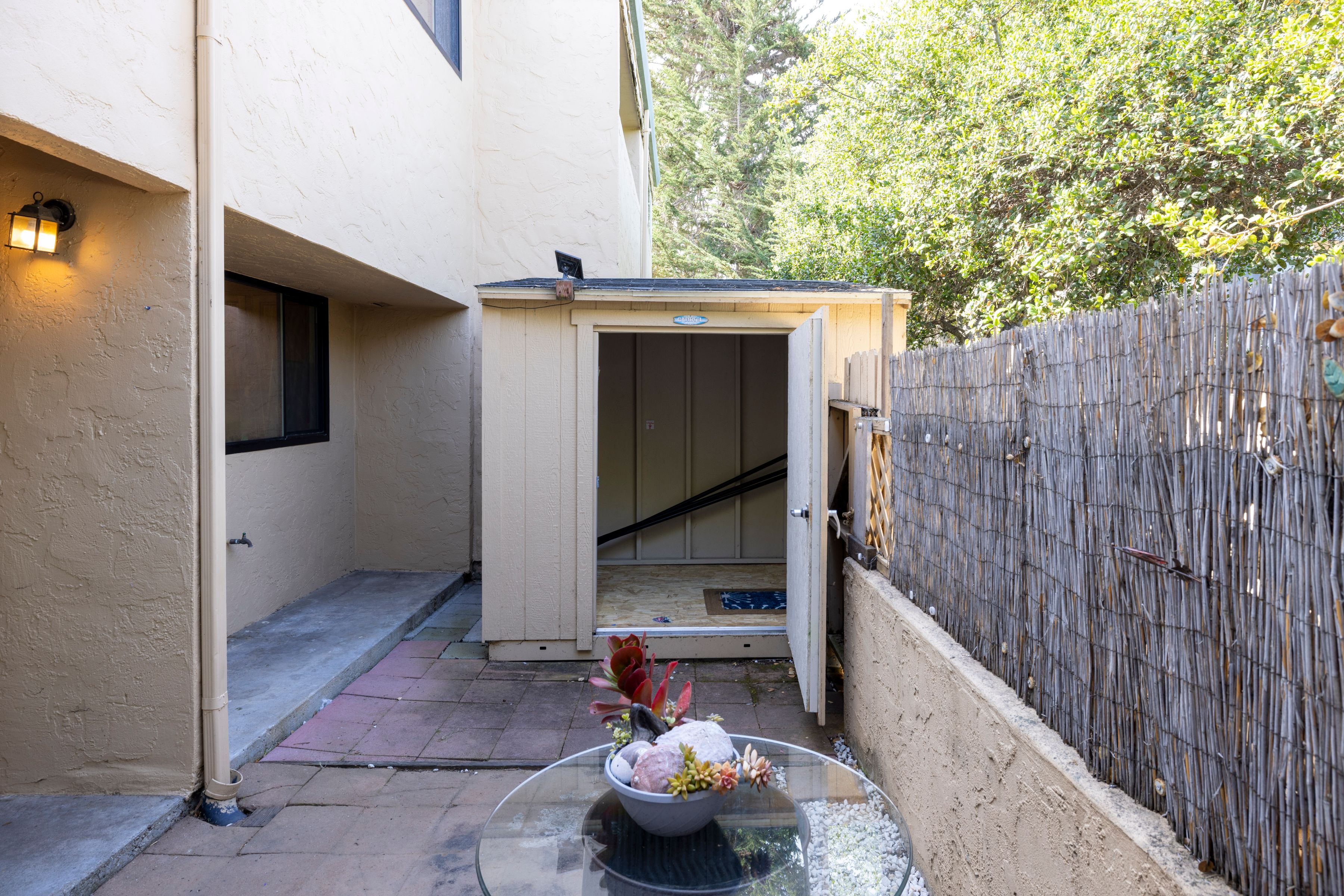  1186 Trinity Avenue - 物件實景