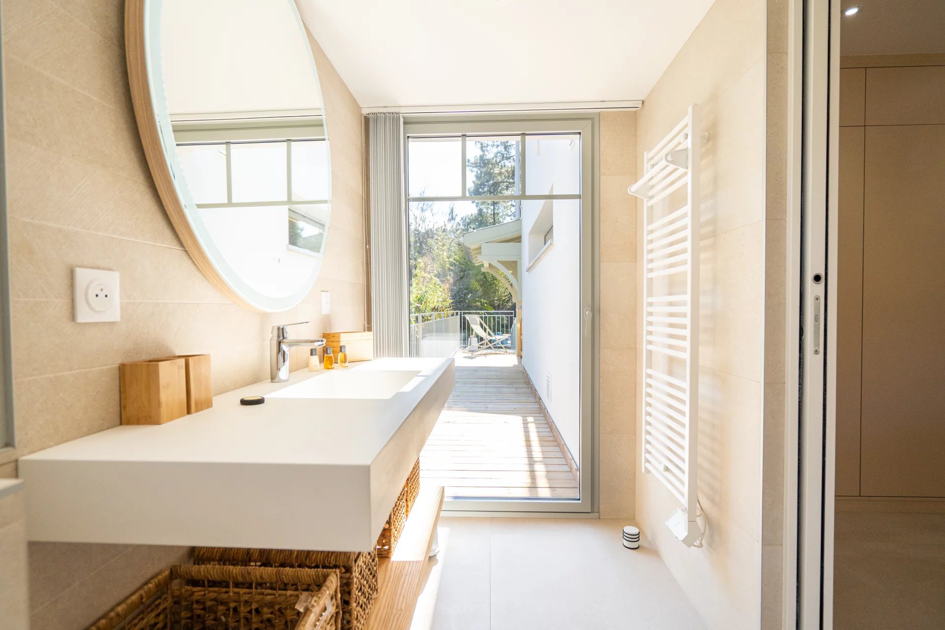 Pyla-sur-Mer, New Aquitaine, 33115, FR, 6 Bedrooms Bedrooms, ,Residential,For Sale,1994340