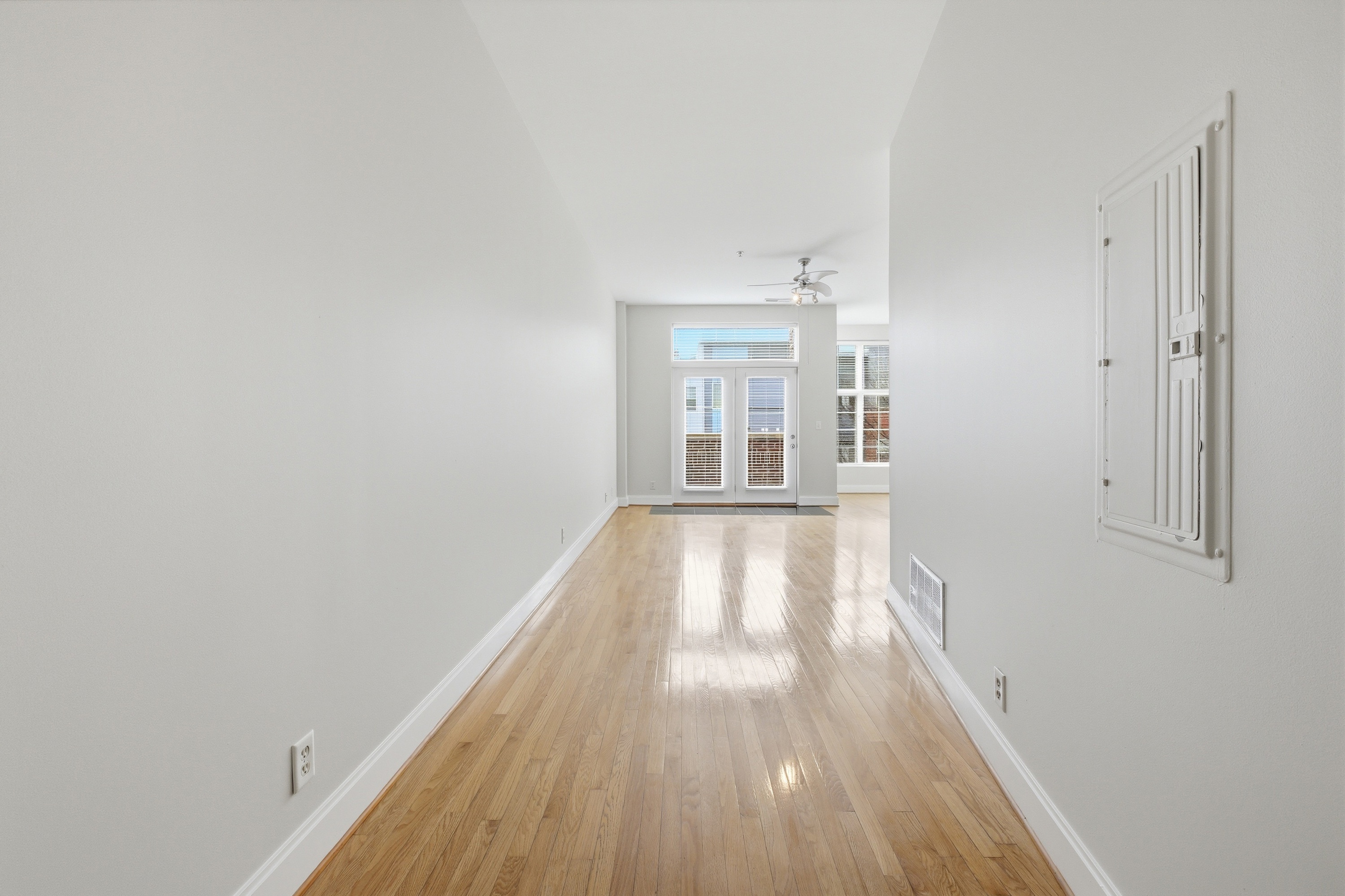  2011 Frankfort Avenue 303, Louisville, KY 40206 - 物件實景