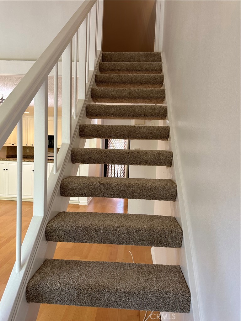 Canoga Park, California, 91303, United States, 2 Bedrooms Bedrooms, ,1 BathroomBathrooms,Residential,For Sale,1995813