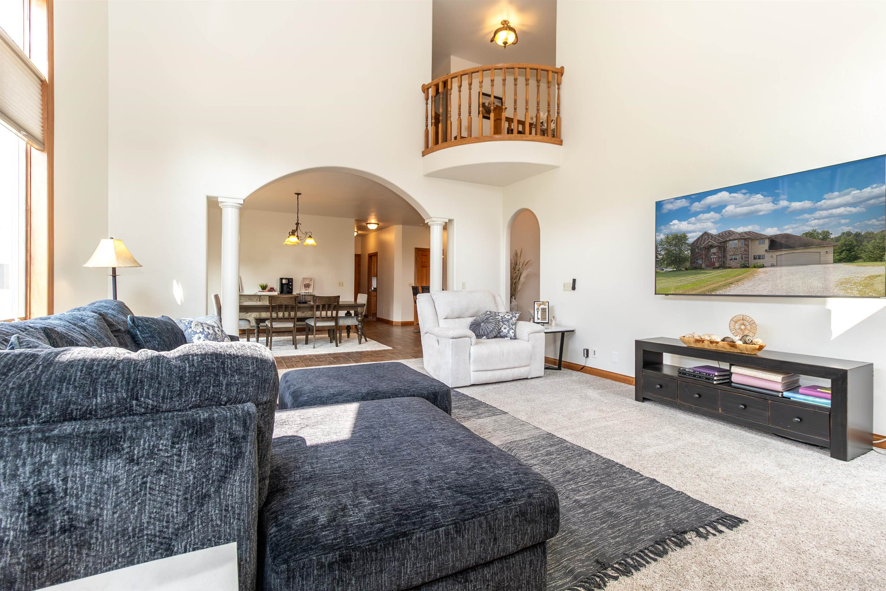 SEYMOUR, Wisconsin, 54115, United States, 4 Bedrooms Bedrooms, ,4 BathroomsBathrooms,Residential,For Sale,1926224