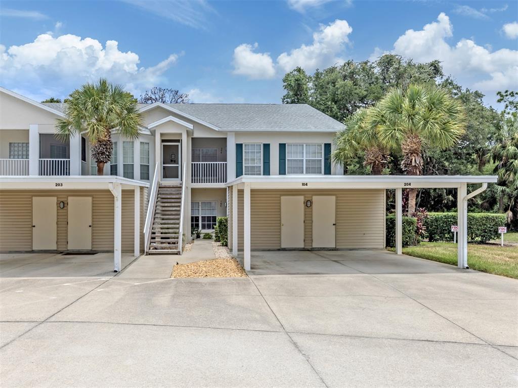 Clearbrook Cir, Venice, FL 34292