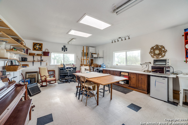 Helotes, Texas, 78023, United States, 2 Bedrooms Bedrooms, ,2 BathroomsBathrooms,Residential,For Sale,1997075