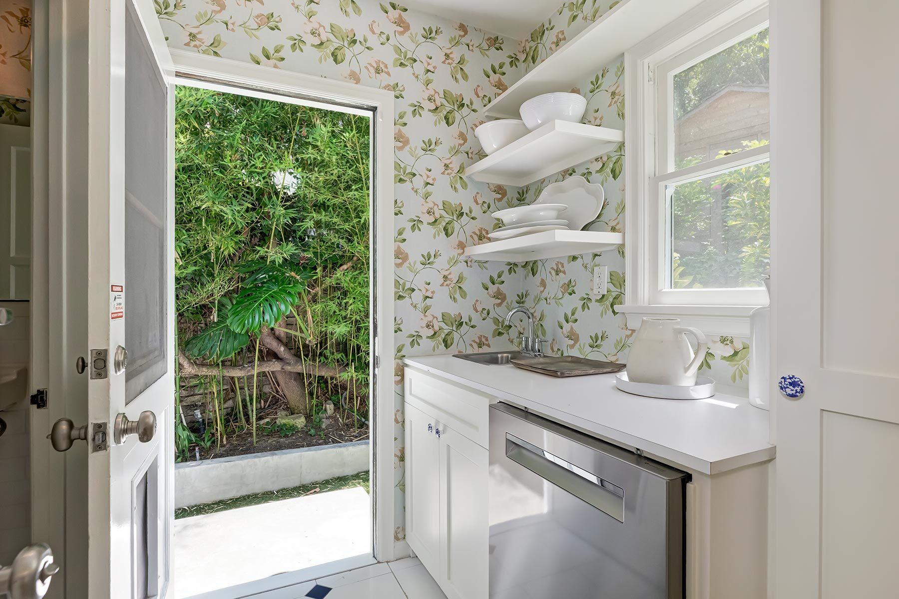  2872 Westshire Drive - 物件實景