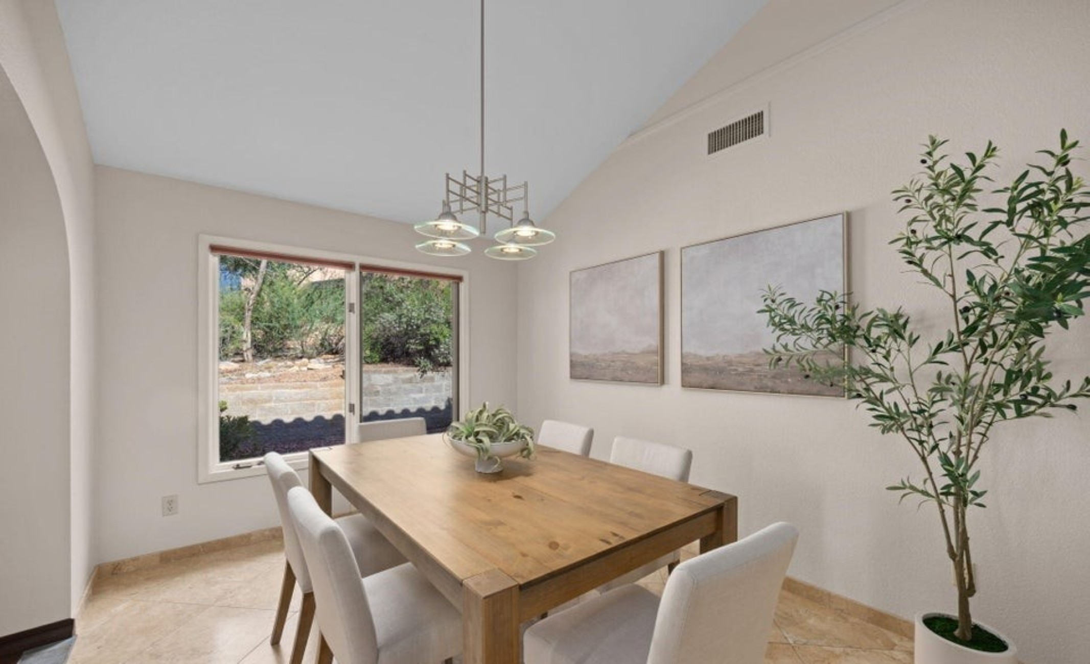 435 W Valoro Drive¦Tucson, AZ - 物件實景