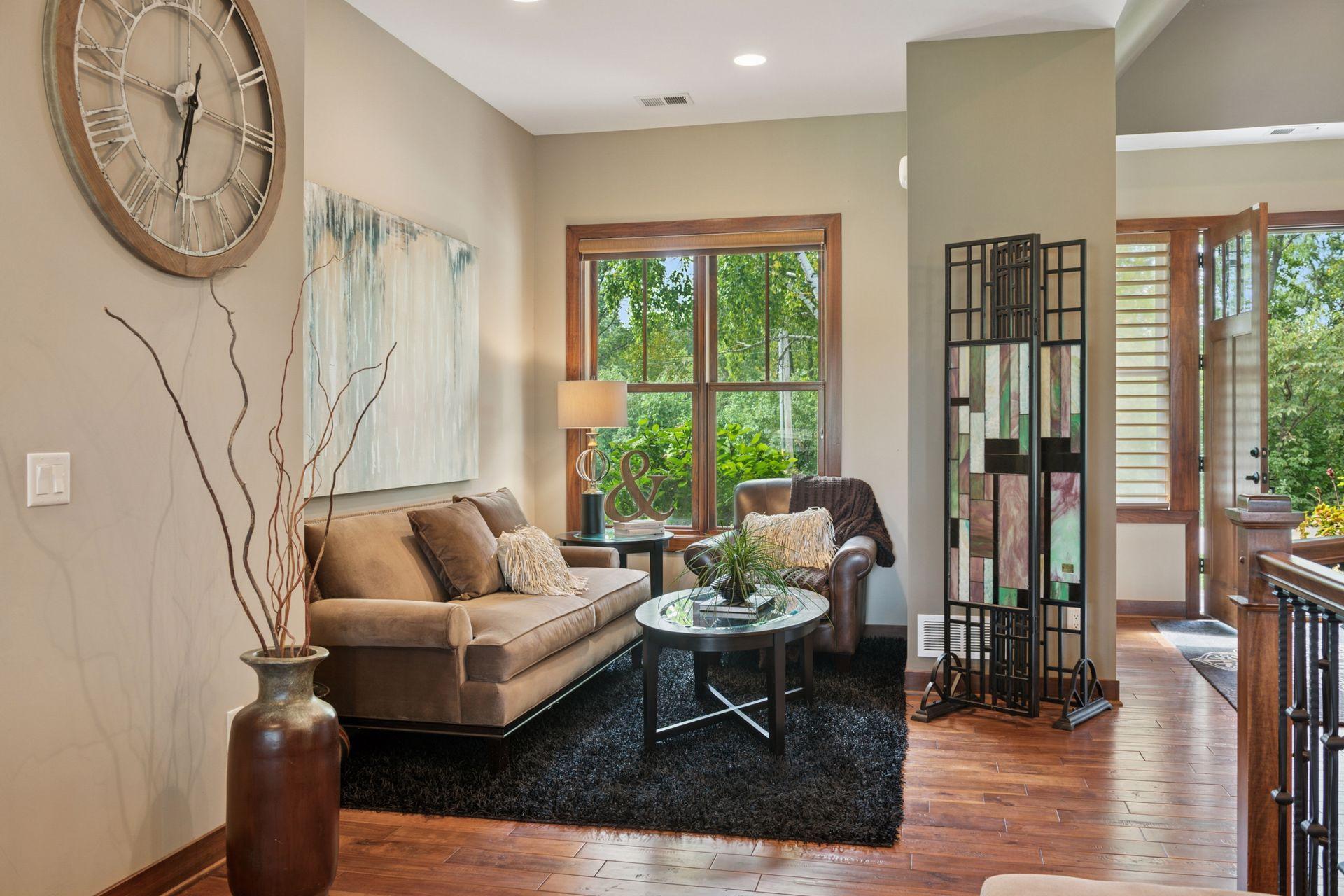 Deephaven, Minnesota, 55331, United States, 5 Bedrooms Bedrooms, ,5 BathroomsBathrooms,Residential,For Sale,1998829