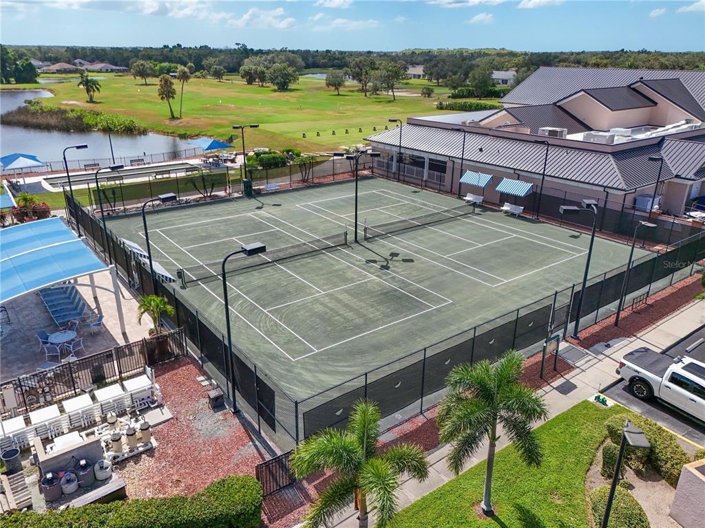 Bradenton, Florida, 34203, United States, 2 Bedrooms Bedrooms, ,3 BathroomsBathrooms,Residential,For Sale,1958401