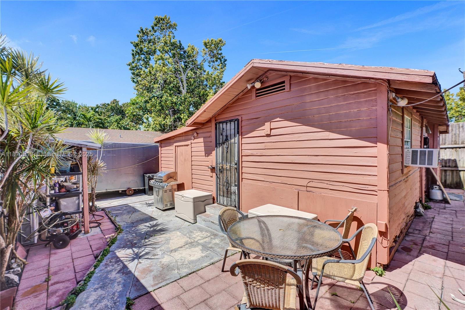 Miami, Florida, 33137, United States, ,Residential,For Sale,1951383