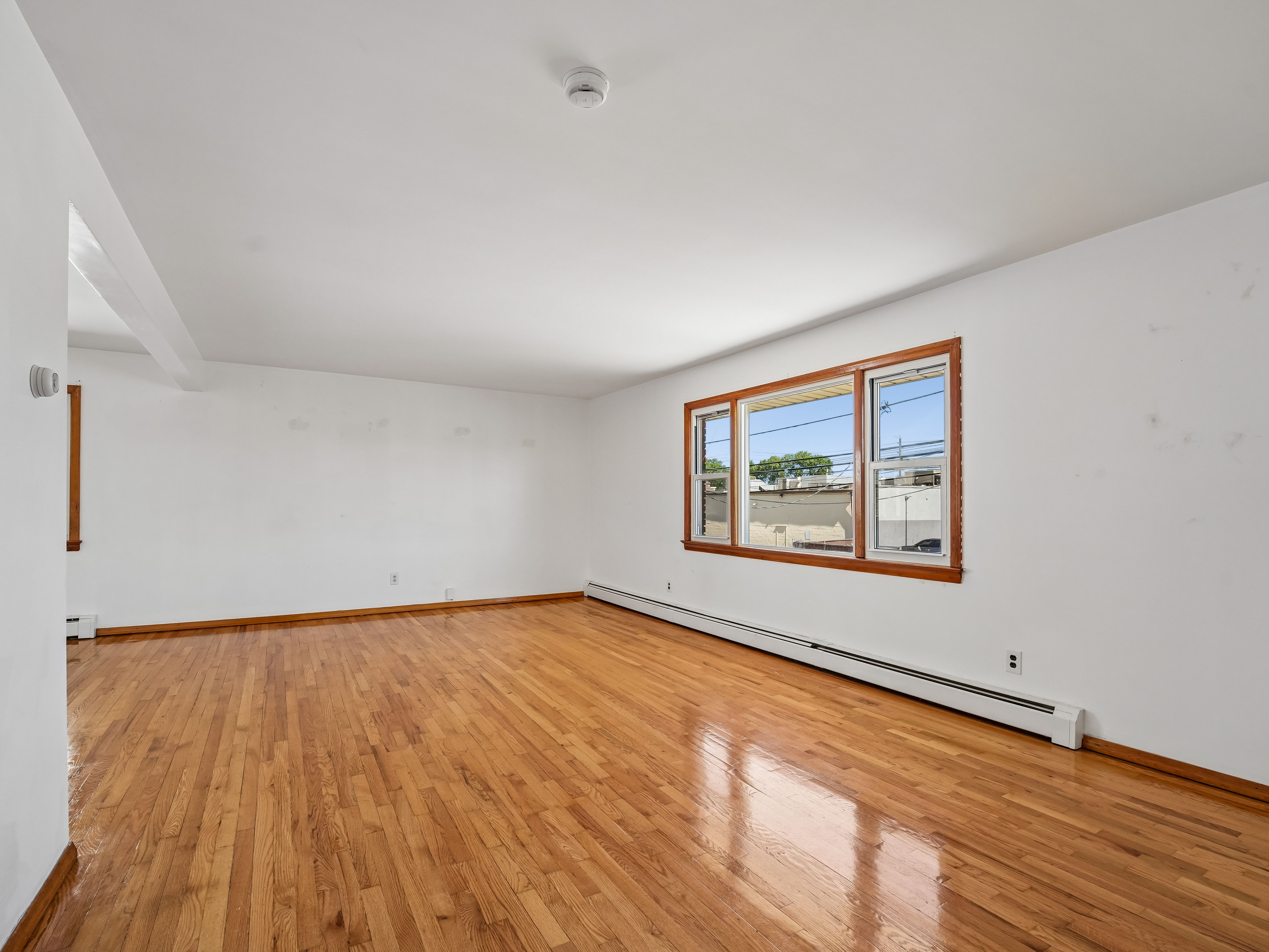  436 Sylvan Street, Saddle Brook, NJ 07663 - 物件實景