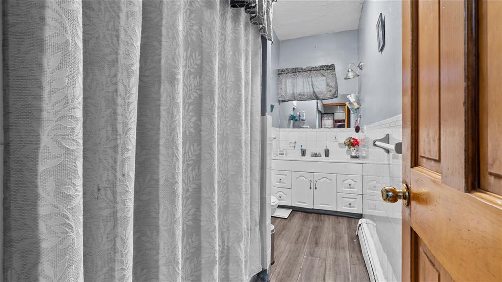 Pawtucket, Rhode Island, 02860, United States, 9 Bedrooms Bedrooms, ,3 BathroomsBathrooms,Residential,For Sale,2009086