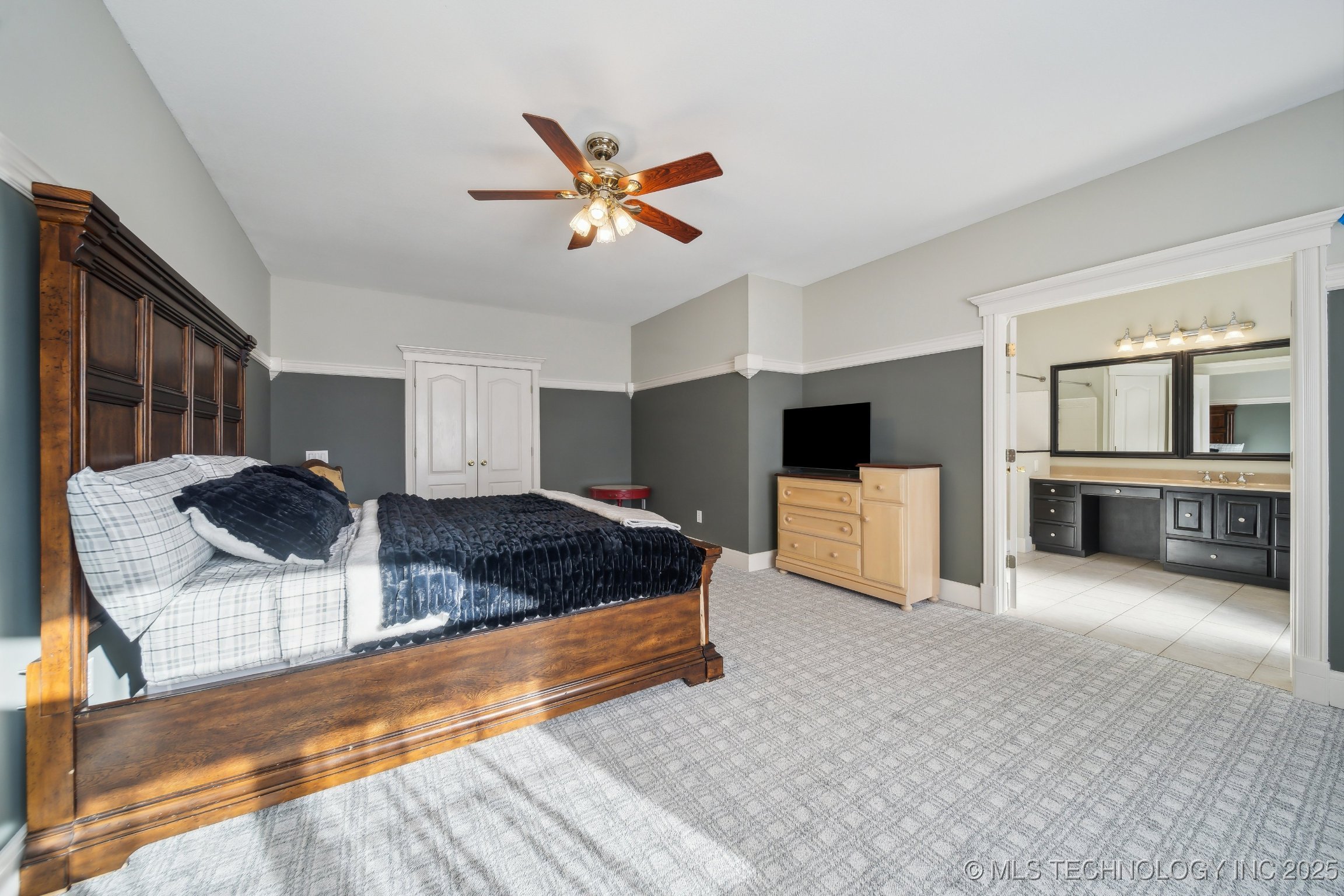 Spavinaw, Oklahoma, 74366, United States, 3 Bedrooms Bedrooms, ,2 BathroomsBathrooms,Residential,For Sale,1903763